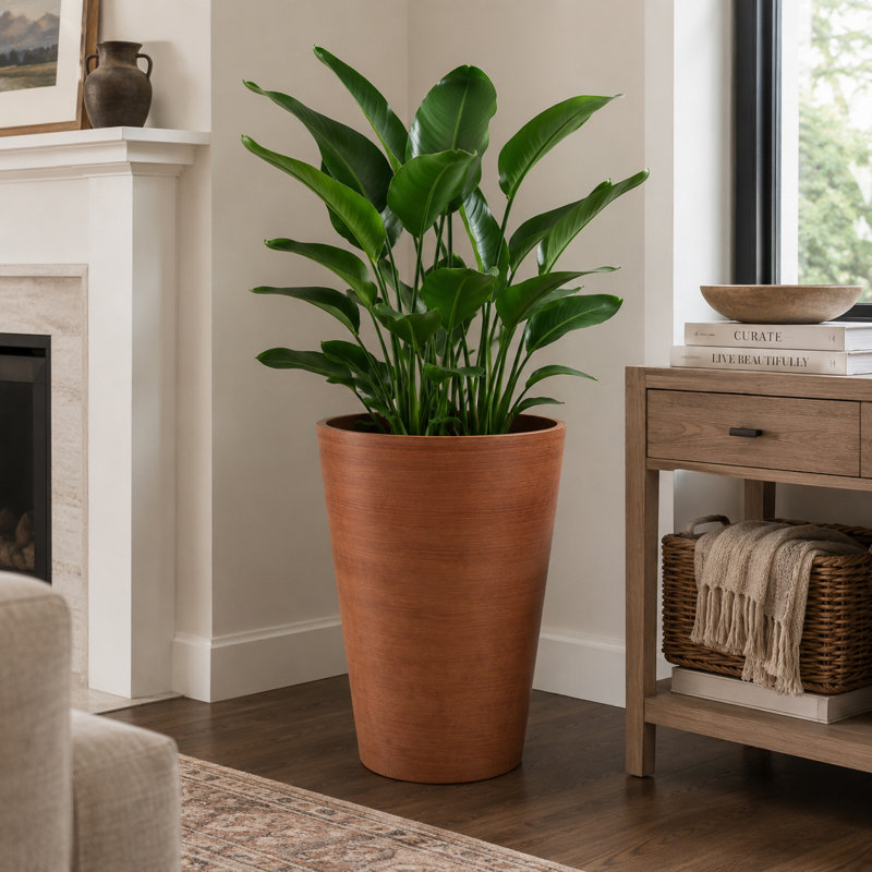 Grand pot à fleurs Miley, Terracotta, H 24 po x l 16 po x P 16 po