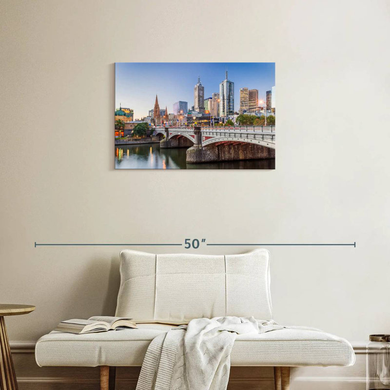 Sireci Melbourne City, H 20 po x l 30 po