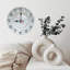 Horloge murale blanche paysage d'hiver
