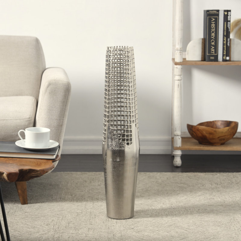 Vase de plancher en aluminium Arionne, H 29,05 po x l 6,2 po x P 6,05 po
