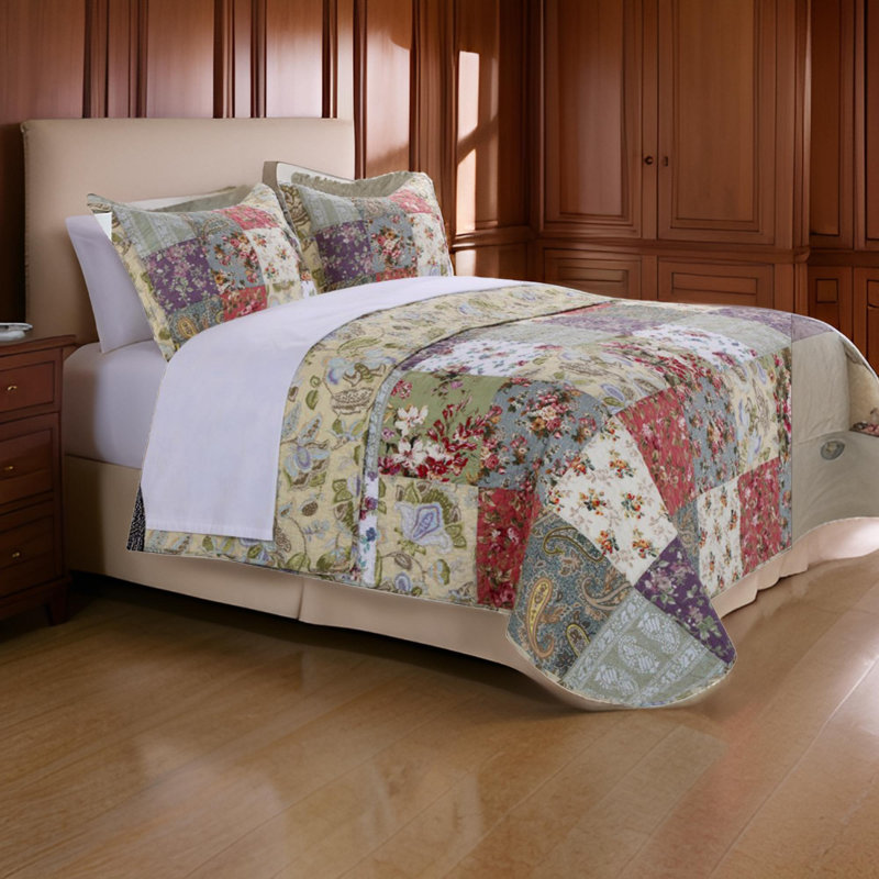 Ensemble de courtepointe Eiger, Courtepointe pour grand lit + 2 taies décoratives