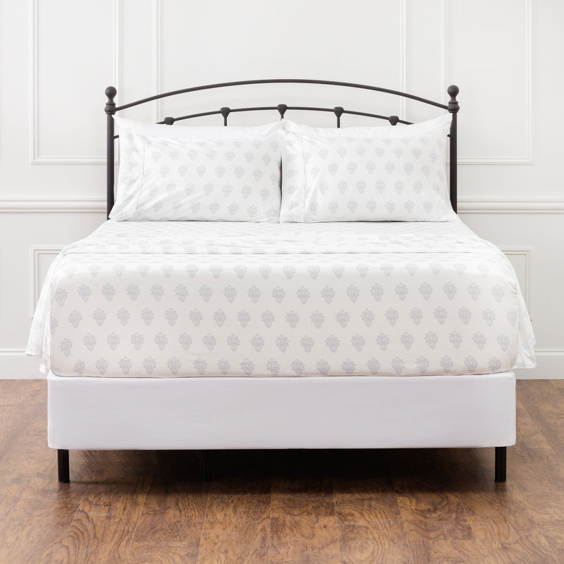 Ultra Soft Floral Microfiber Percale Sheet Set, King Sheet Set + Fitted Sheet + 2 Pillowcases, White