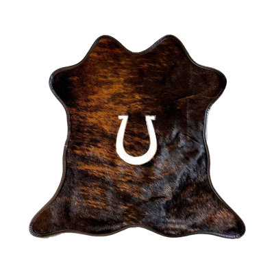 Mini Cowhide w/Border and Horseshoe Motif