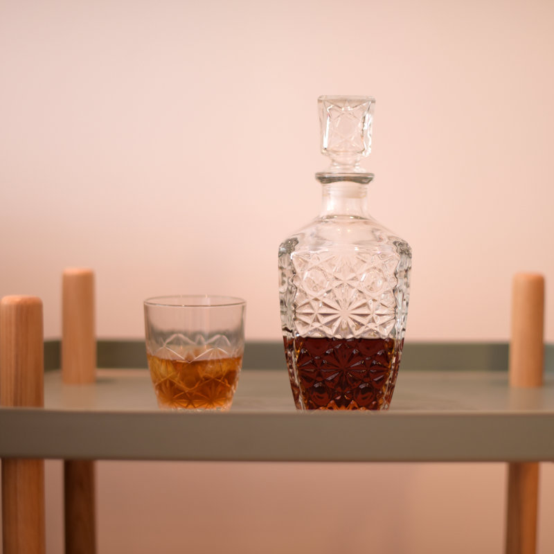 Dedalo 33.75 oz. Whiskey Decanter (1 piece)