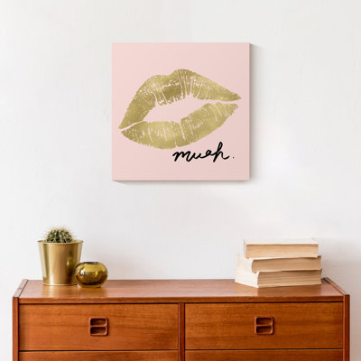" Muah Lips "
