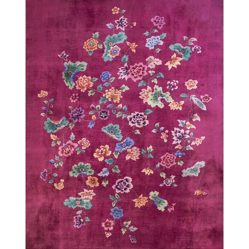 Tapis chinois mauve à motif floral antique