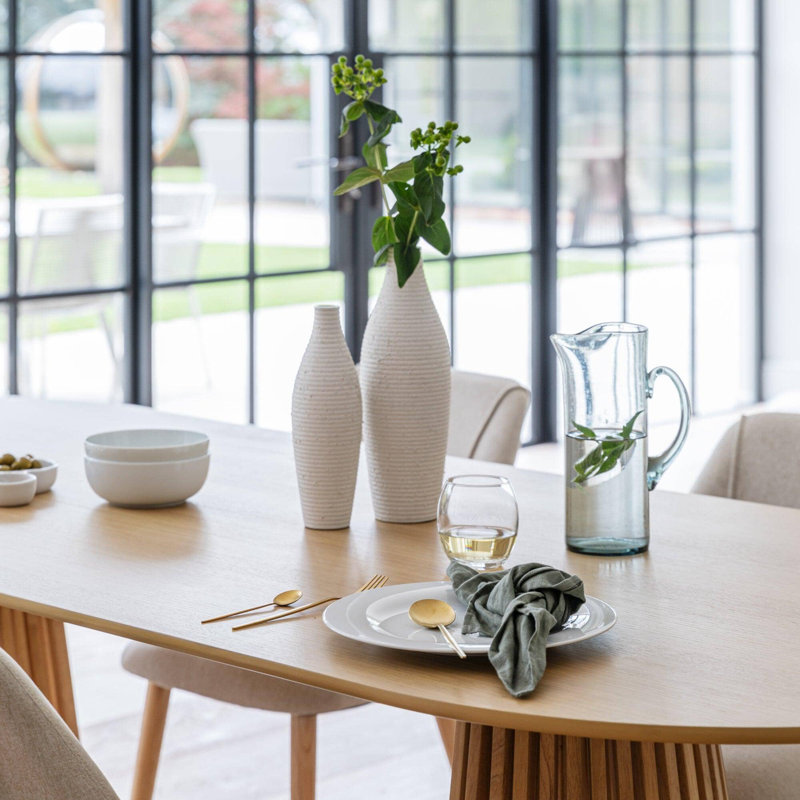 Hopley 8 - Person Dining Set