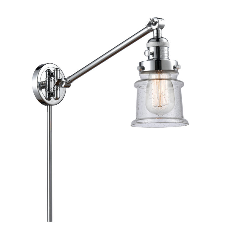 Bras articulé à 1 lumière à intensité variable Alaric, Ampoule DEL rétro de 3,5 watts, Grainé, Chrome poli