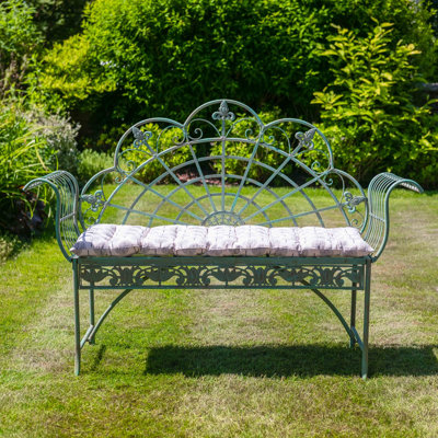Mcbee Traditional Bench
