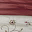 Édredon grand lit rouge 7 pièces - Accents de broderie: édredon, taies décoratives, coussins, jupe de lit-122457504-122457500