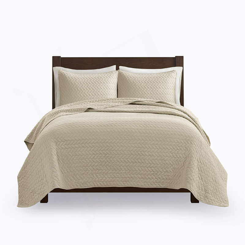 Queen 3 Piece Luxurious Oversized Quilt Set, Queen Quilt + 2 Shams, Linen