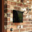 Boîte aux lettres murale verticale en acier galvanisé petite capacité Townhouse, 4,1 x 8,6 x 10,1 pouces, noir