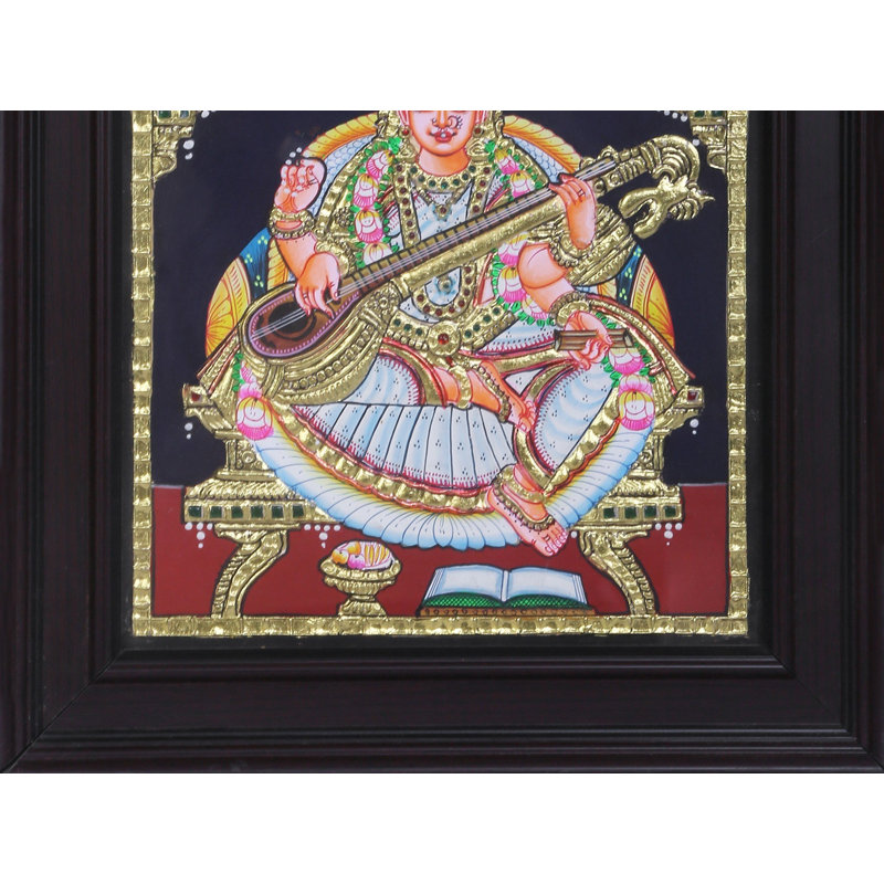 Déesse Saraswati | Couleurs traditionnelles avec or 24 carats | Structure en bois de teck | Or et bois | Fait à la main