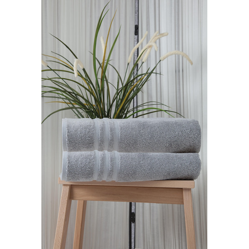 Kressley Midweight Bath Towel, Gray