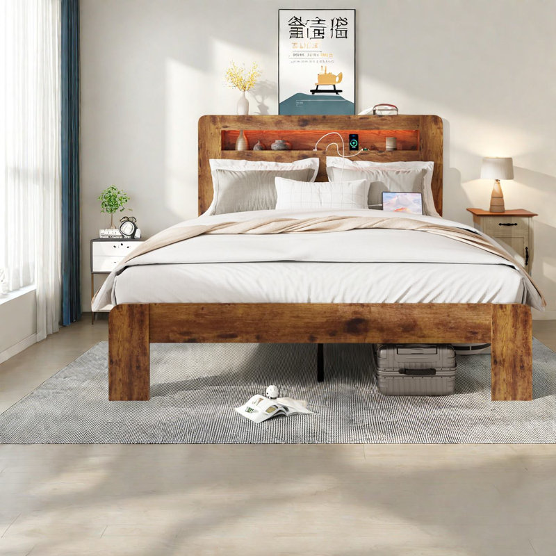 Lits très grand avec rangement, mélange de bois et de métal, style rustique moderne avec tête de lit USB