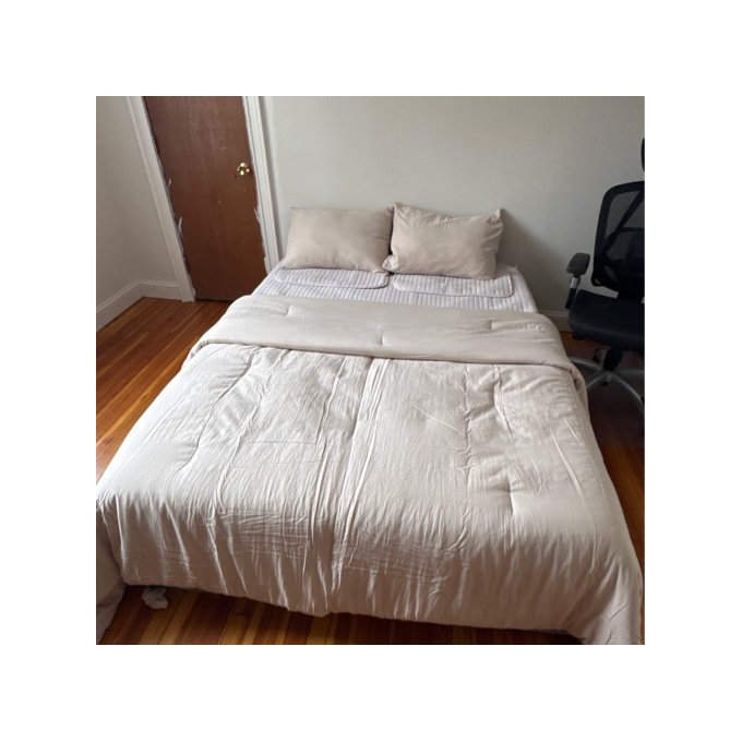 Bedsure Reversible Prewashed Comforter Set - Beige, Oversized King Comforter + 2 King Pillowcases
