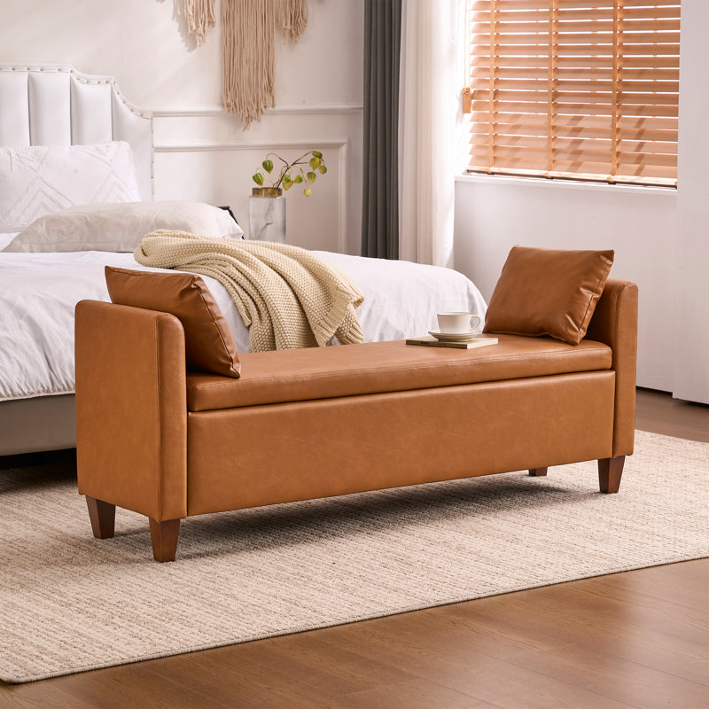 Banc de rangement rembourré 60 po avec accoudoirs Shaneta, Simili cuir, Camel