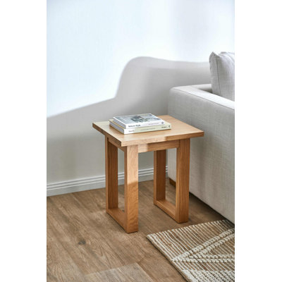 Ski-Leg End Table