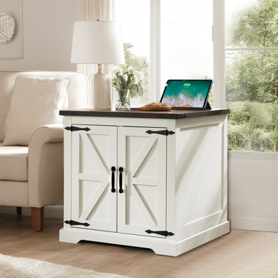 Table de bout Sharleen Farmhouse Square, avec station de charge et portes de grange