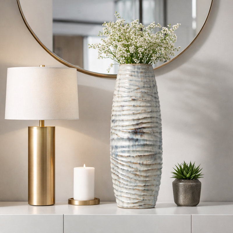 Grand vase en céramique Kasea Sculptural, H 26 po x l 9 po x P 9 po