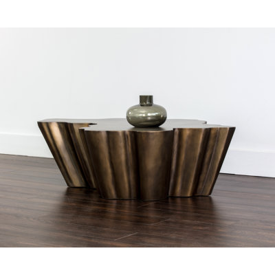 LYNX COFFEE TABLE - Gold