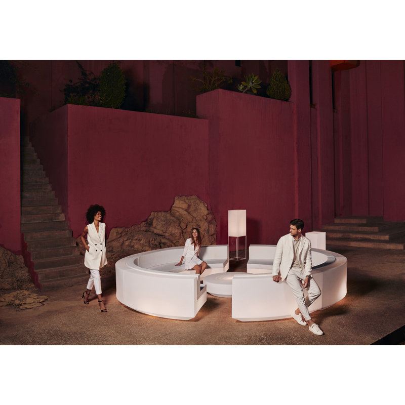 Vela Plastic Coffee Table, 31.5", Ice