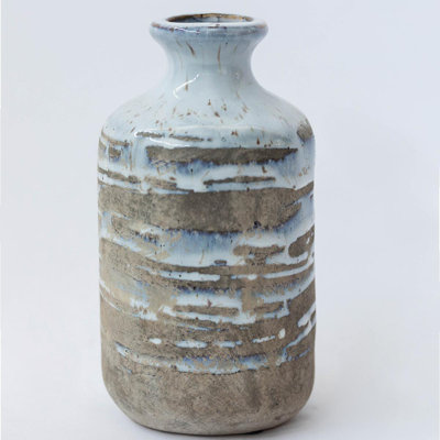 Vase rayé en céramique