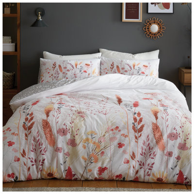 Botanical Pattern Polycotton Duvet Cover Set with Matching Pillowcases - Available in Single Double King Bedding