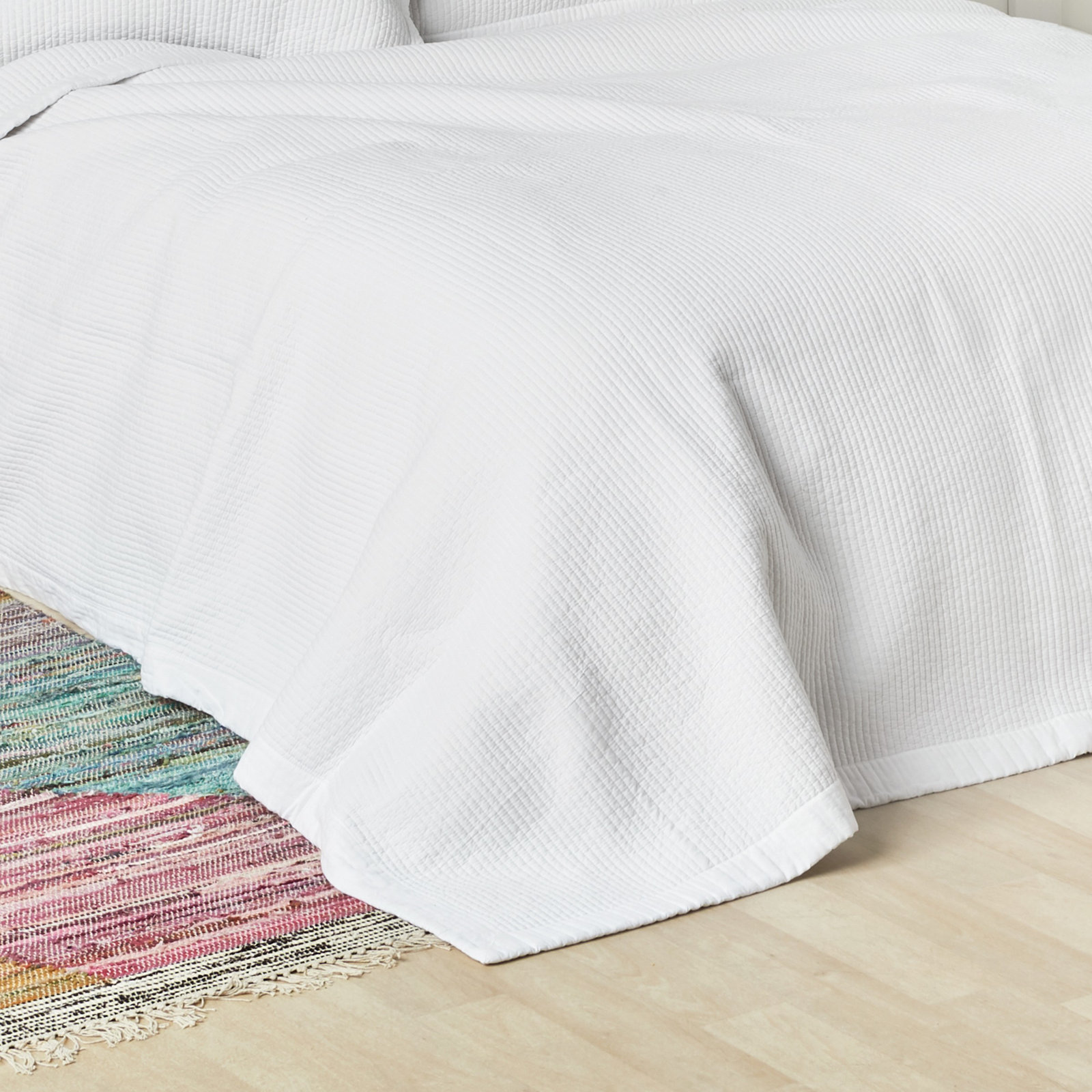 Michigan Cotton Quilt Set, Queen Quilt, White