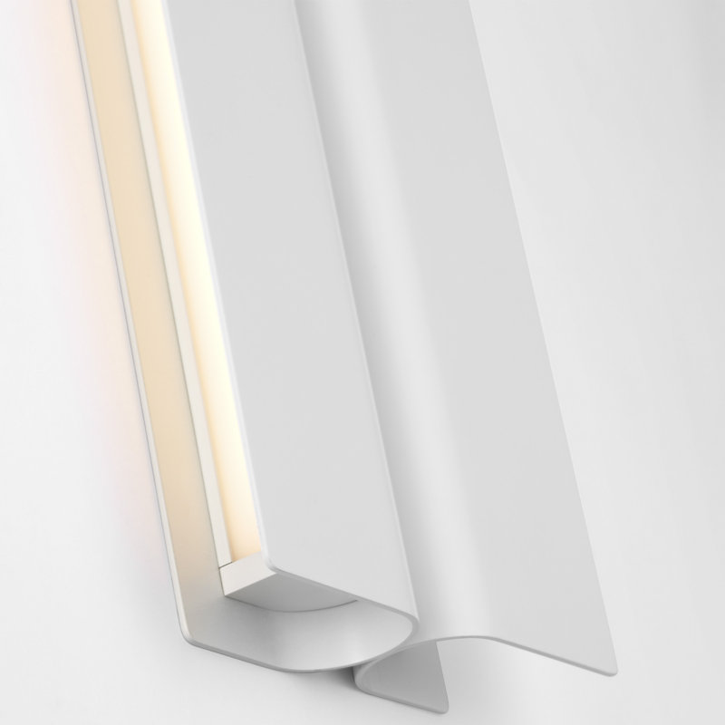 Cloak 1 - Light LED Vanity Light, 18" H x 5" W x 1.3" D, Matte White, Aluminum