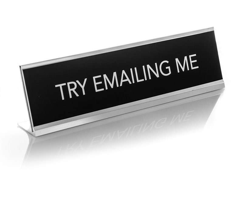 Essayez de me contacter par courriel