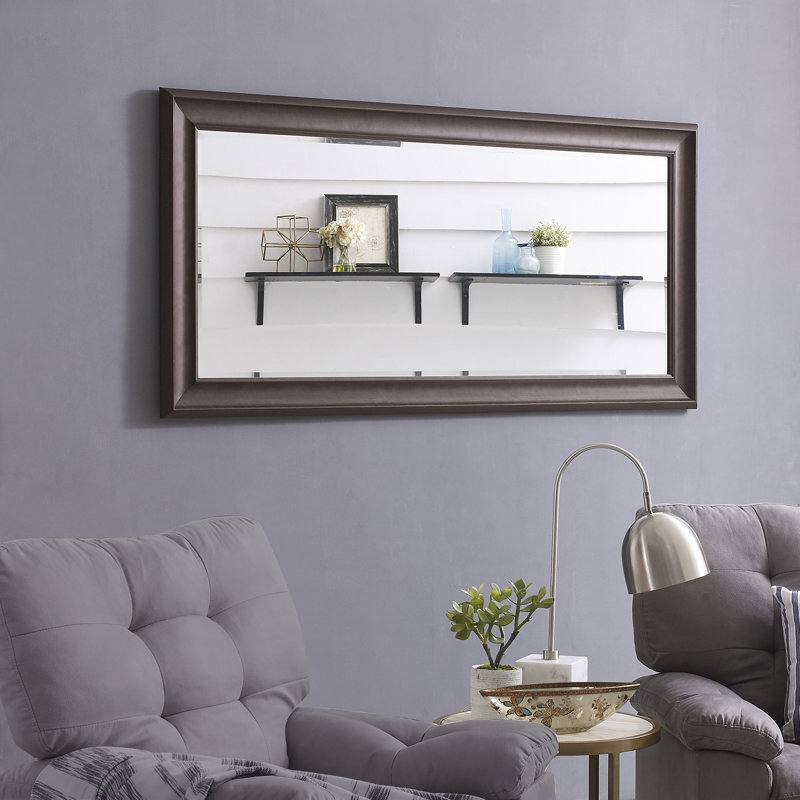 Grand miroir surdimensionné pleine grandeur