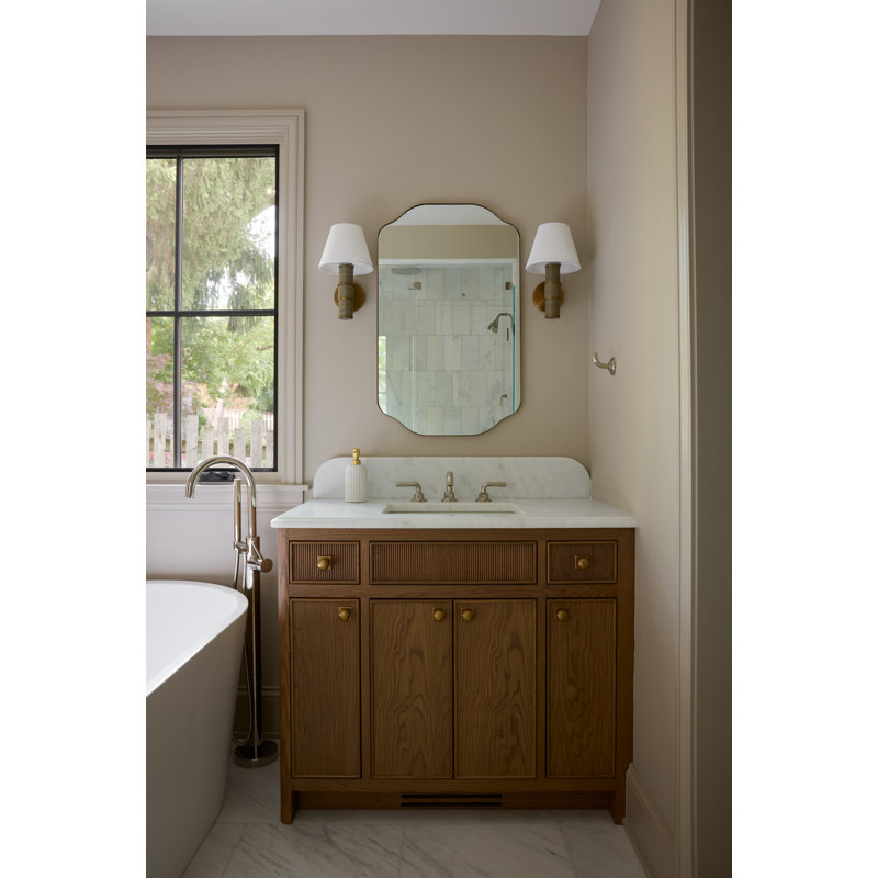 1 - Light Armed Sconce