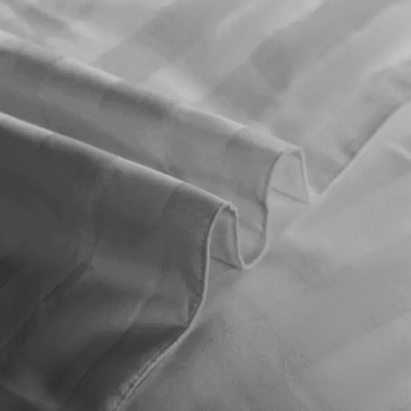 Microfibre 250 Thread Count Reversible Stripe Duvet Cover set for rooms, Super King - 2 Standard Pillowcases, Grey