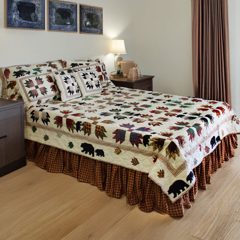 Bear's Paw Rustic Cotton Floral Quilt, Full / Queen