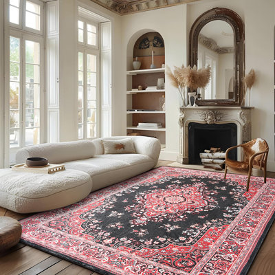 Delcine Washable Floral Indoor Rug