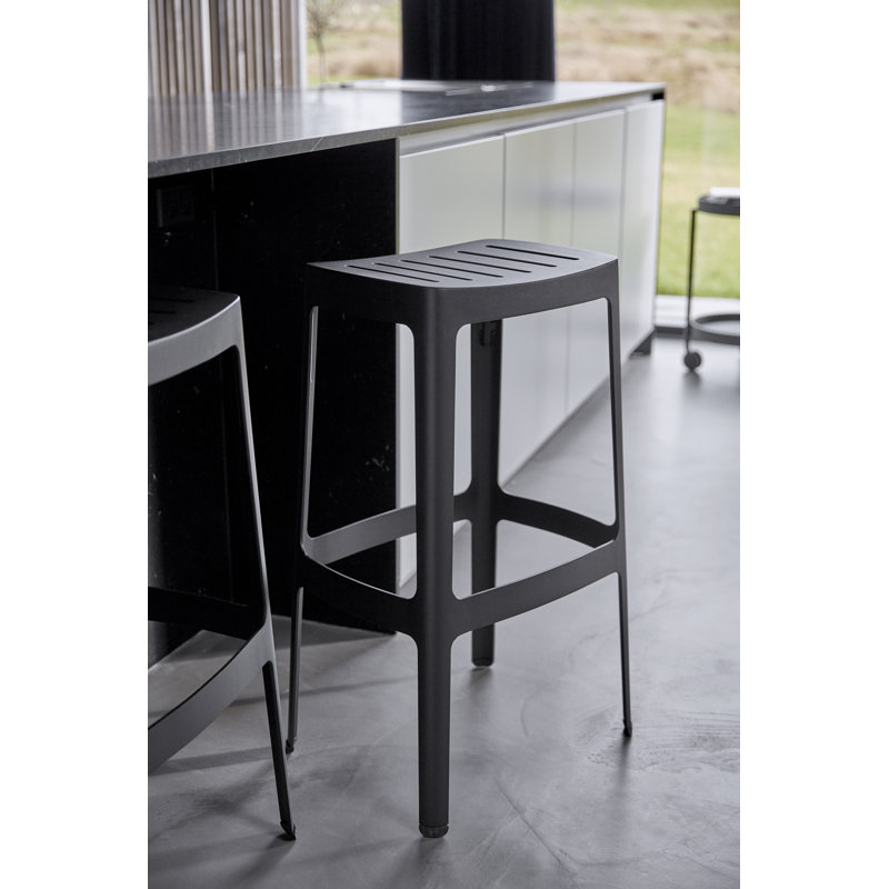 Cut Patio Bar Stool, Black