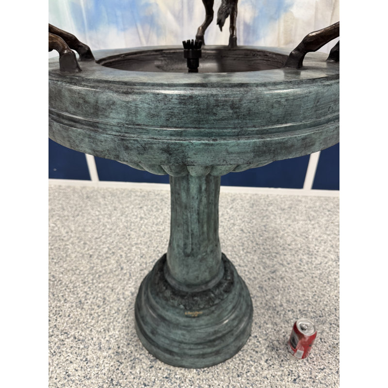 Sculpture Council of Stallions en bronze coulé