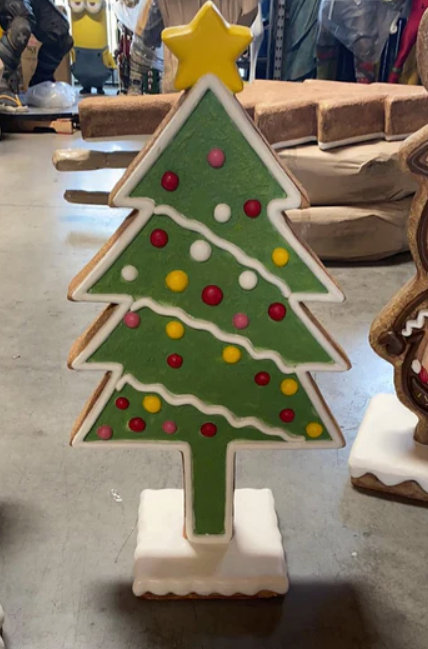 Petite statue d'arbre de Noël en pain d'épice