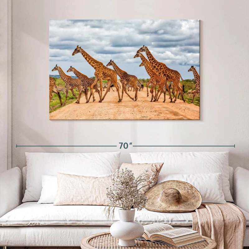 Running Giraffes And Zebras, H 32 po x l 48 po