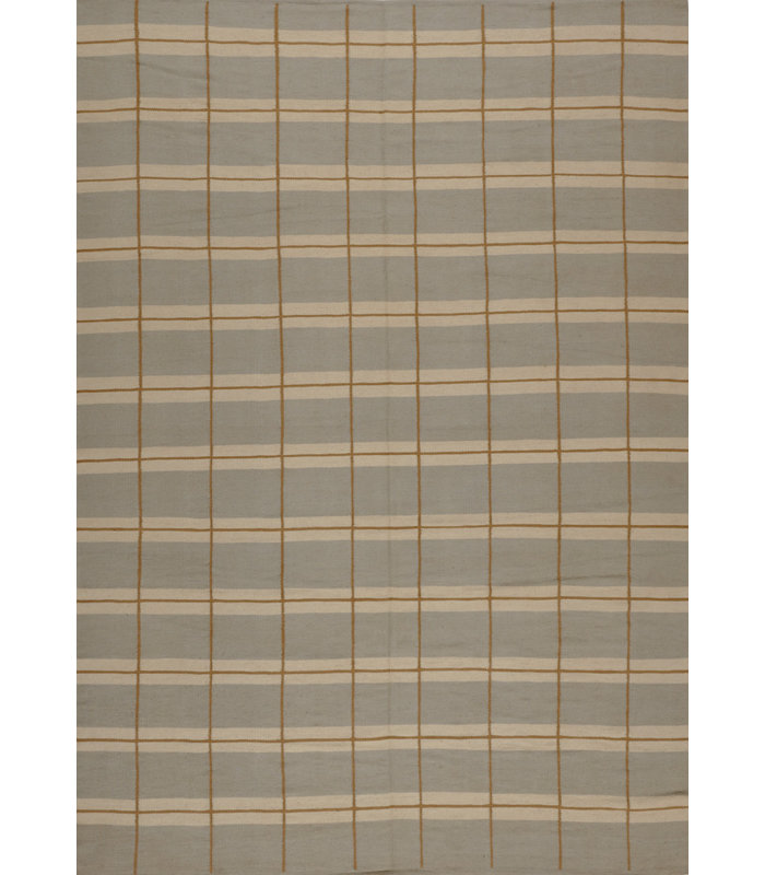 Plaid Area Rug in Brown/Gray