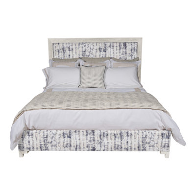 Louise/Lawrence Upholstered Bed