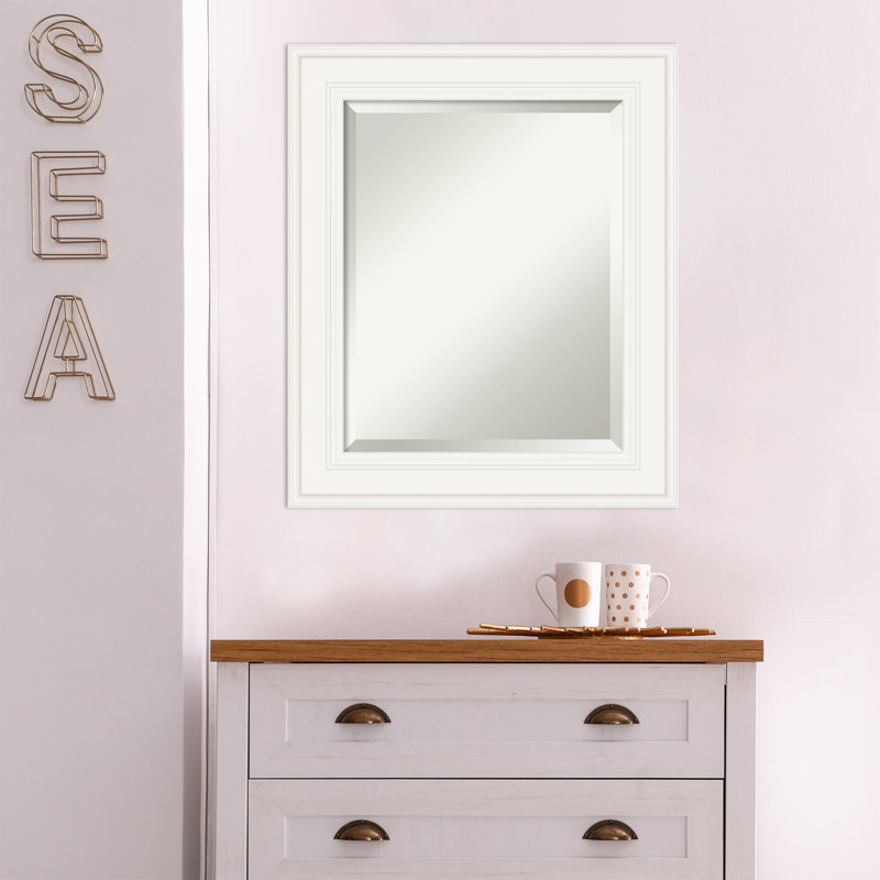 Miroir de salle de bain Amajah, 25,5 po x 21,5 po