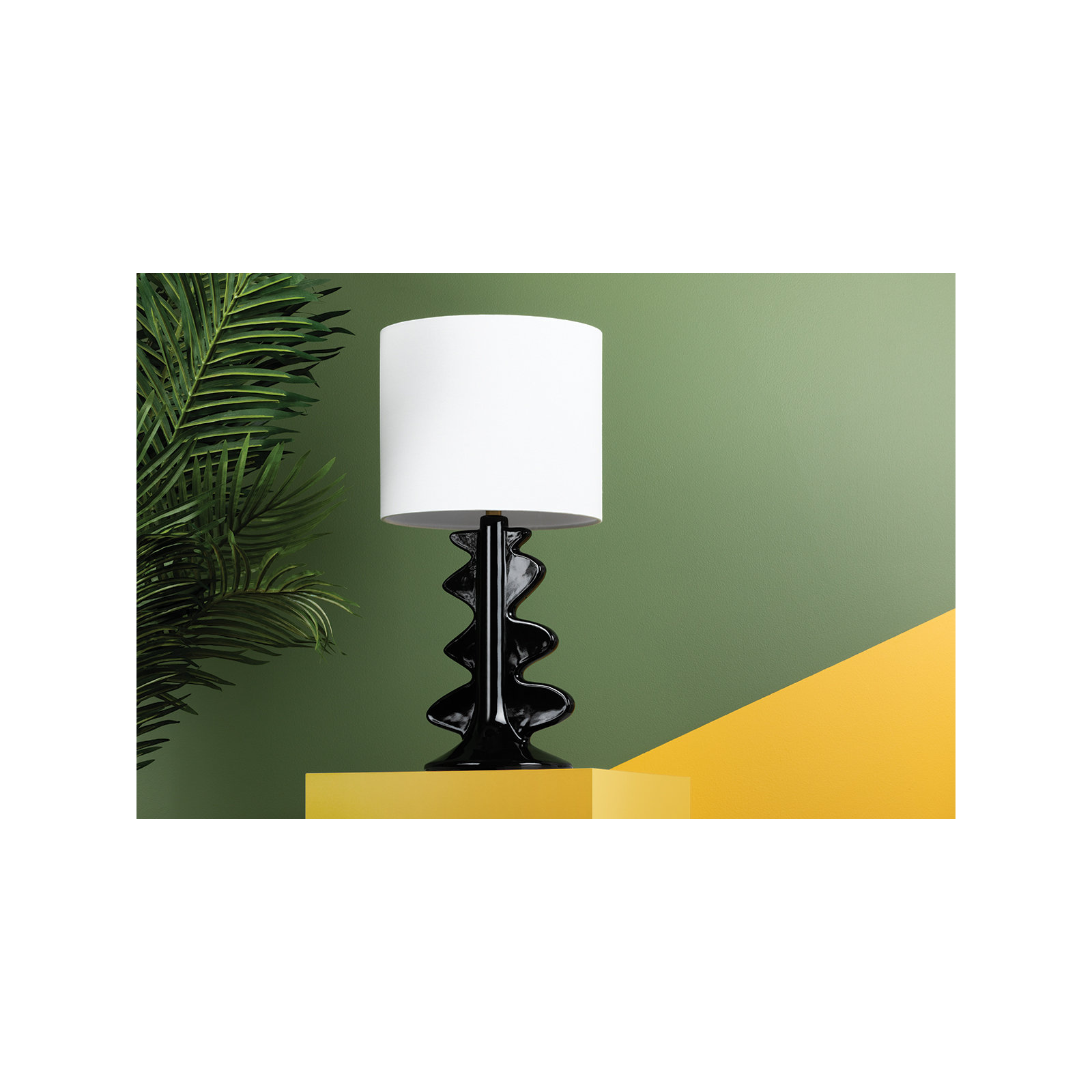 Liwa Table Lamp by DABITO, Gloss Black