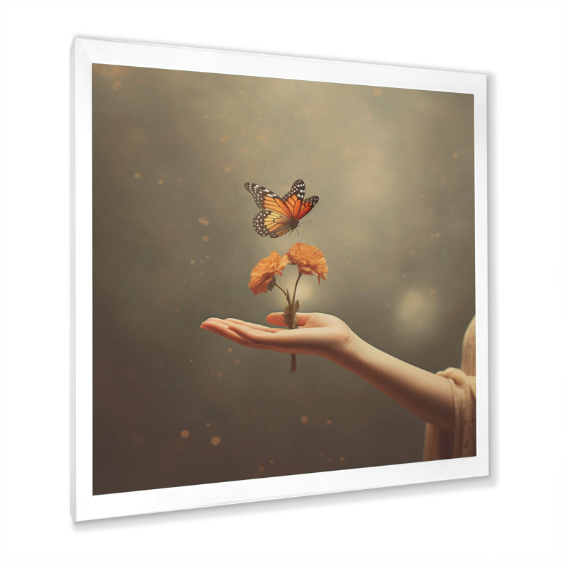 «Blossoming Butterfly Blessing» sur toile, H 16 po x l 16 po x P 1 po, Cadre simple blanc