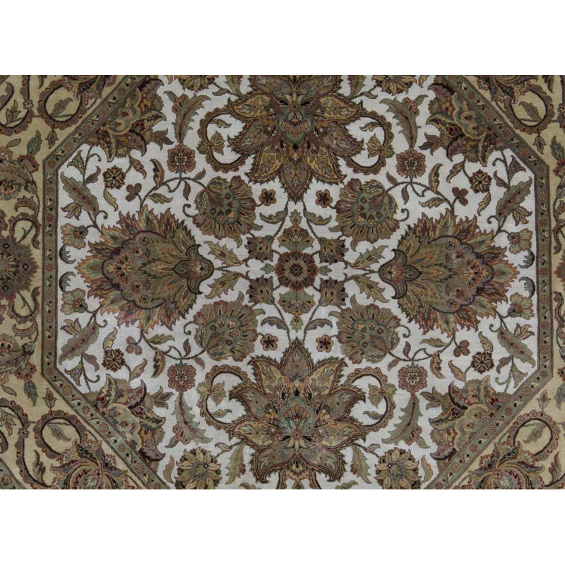 Hand Knotted Wool Oriental Area Rug, Octagon 8'1"