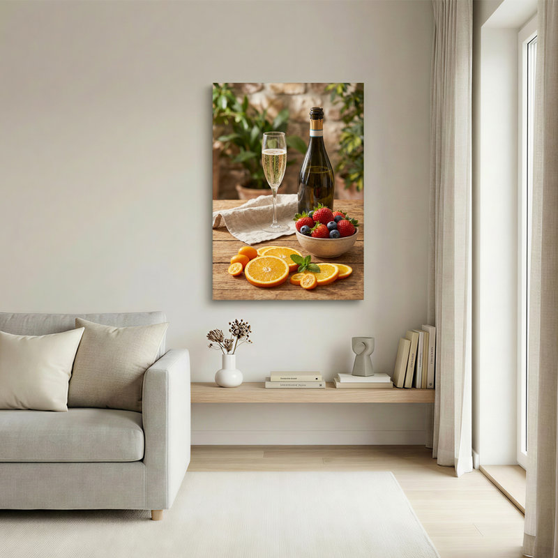 Verre champagne et baie sur fond de table en bois rustique, art mural, H 24 po x l 16 po