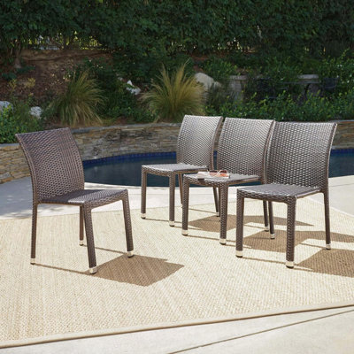 Set of 4 Stackable Outdoor Rattan Chairs – Lightweight Aluminum Frame