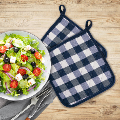 Woven Trends Plaid Cotton Blend Potholder Set