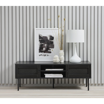 Dover for TVs up to 88"
